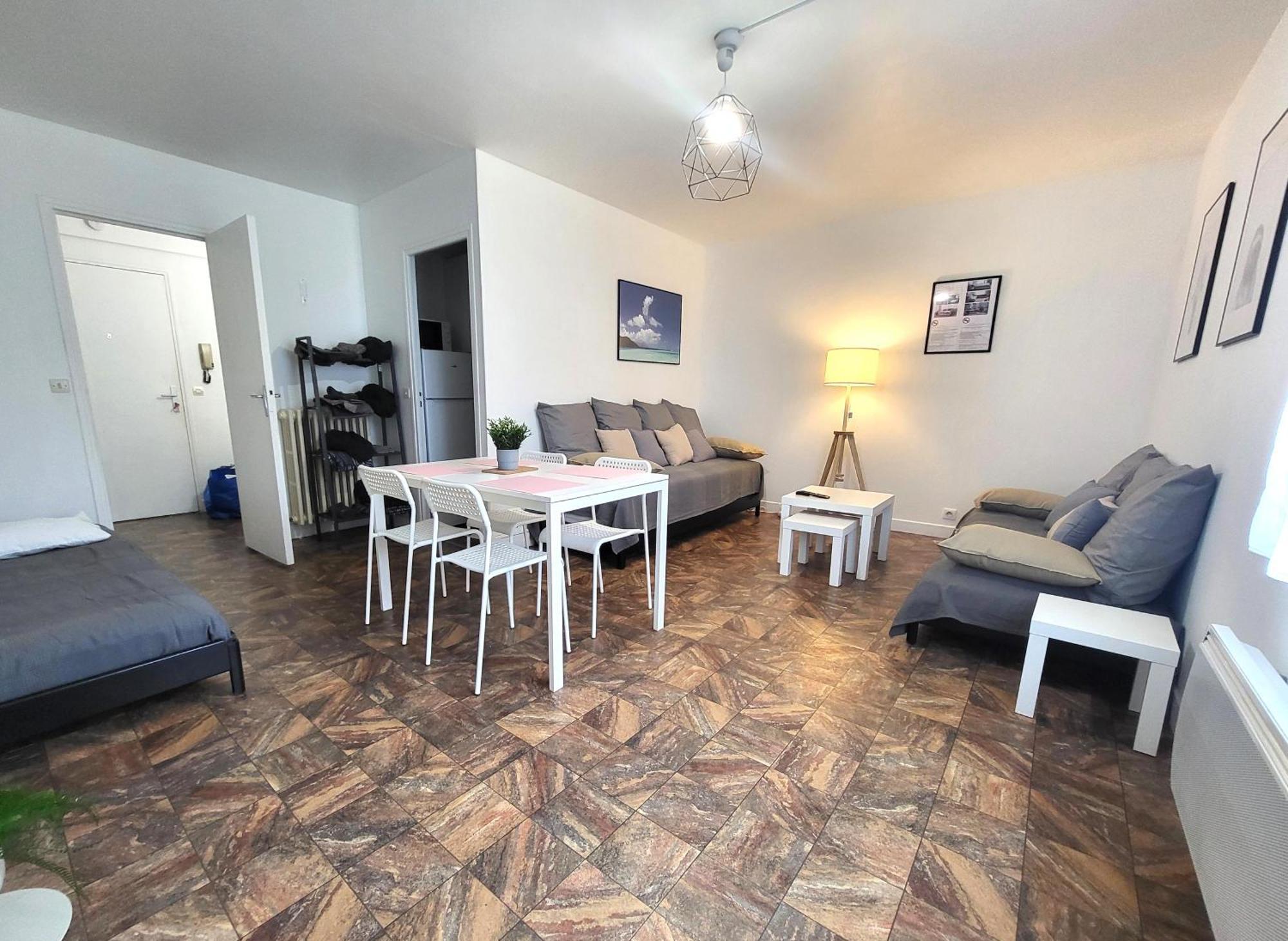 St-Quentin-En-Yvelines Plusieurs Appartements Avec Parking Trappes Luaran gambar