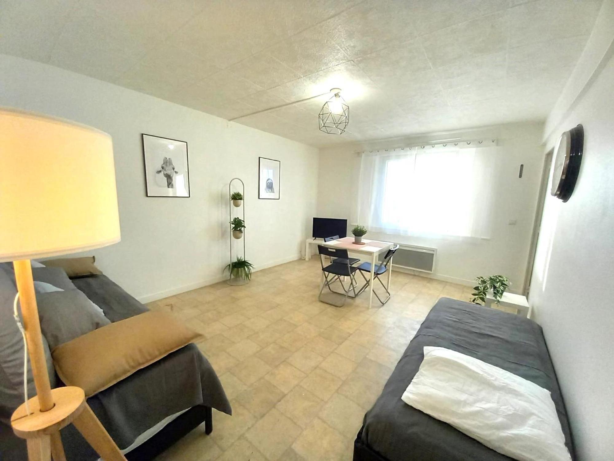 St-Quentin-En-Yvelines Plusieurs Appartements Avec Parking Trappes Luaran gambar
