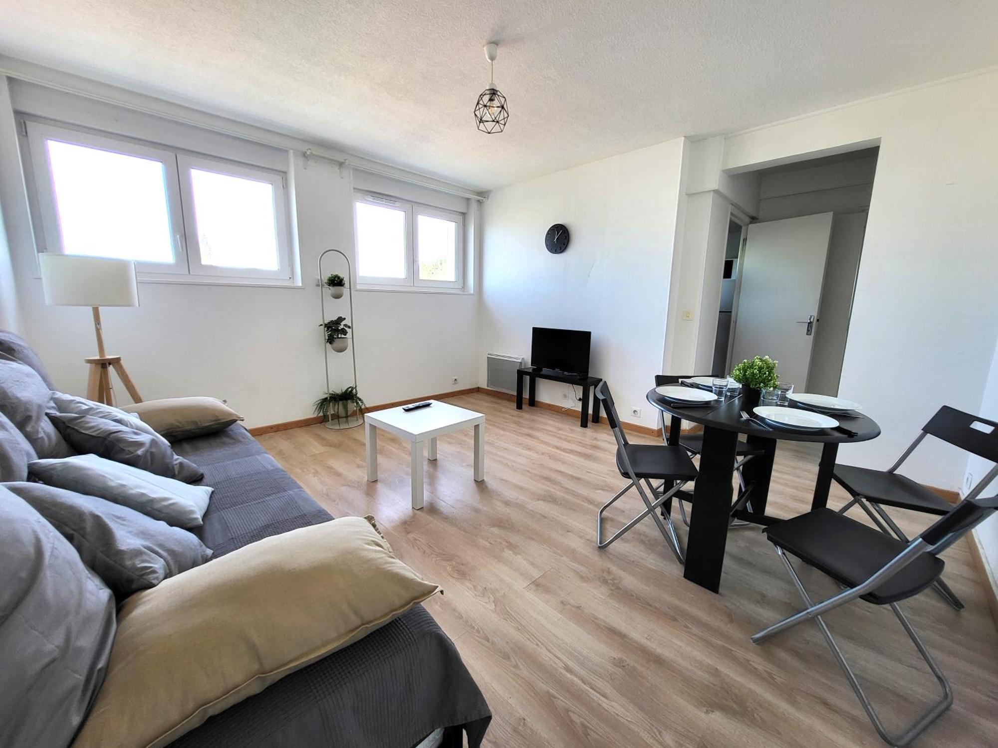 St-Quentin-En-Yvelines Plusieurs Appartements Avec Parking Trappes Luaran gambar