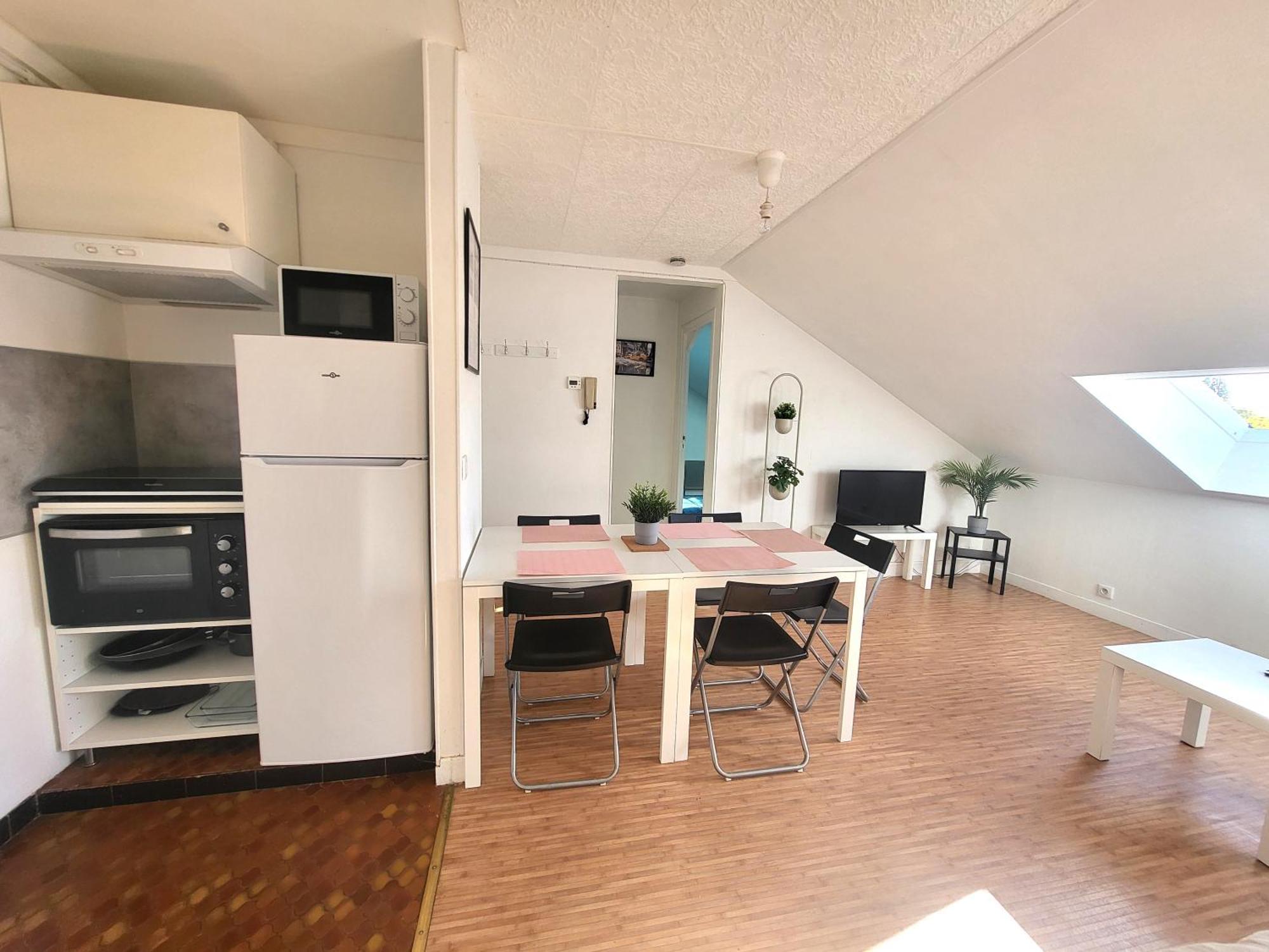 St-Quentin-En-Yvelines Plusieurs Appartements Avec Parking Trappes Bilik gambar