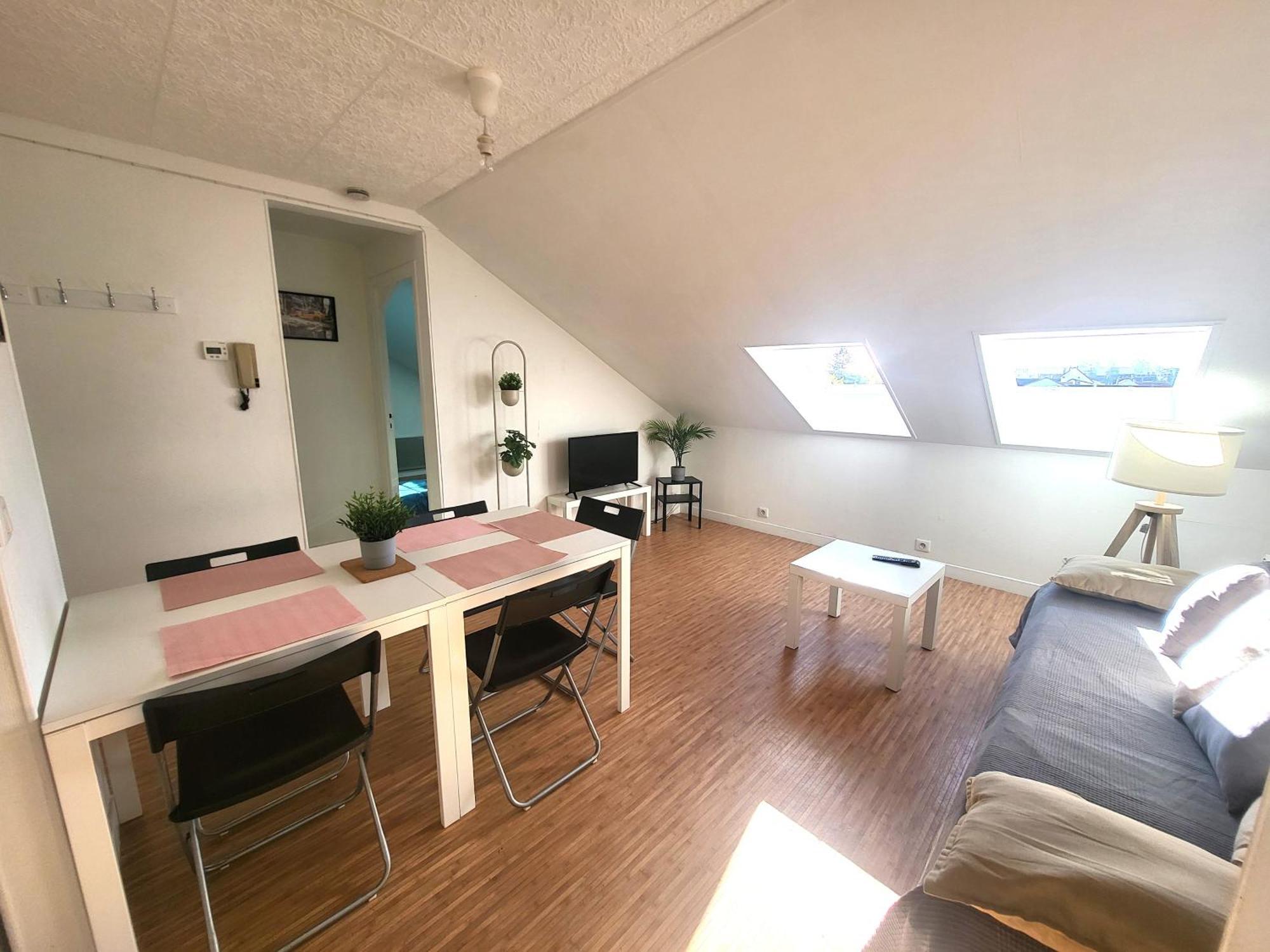 St-Quentin-En-Yvelines Plusieurs Appartements Avec Parking Trappes Bilik gambar