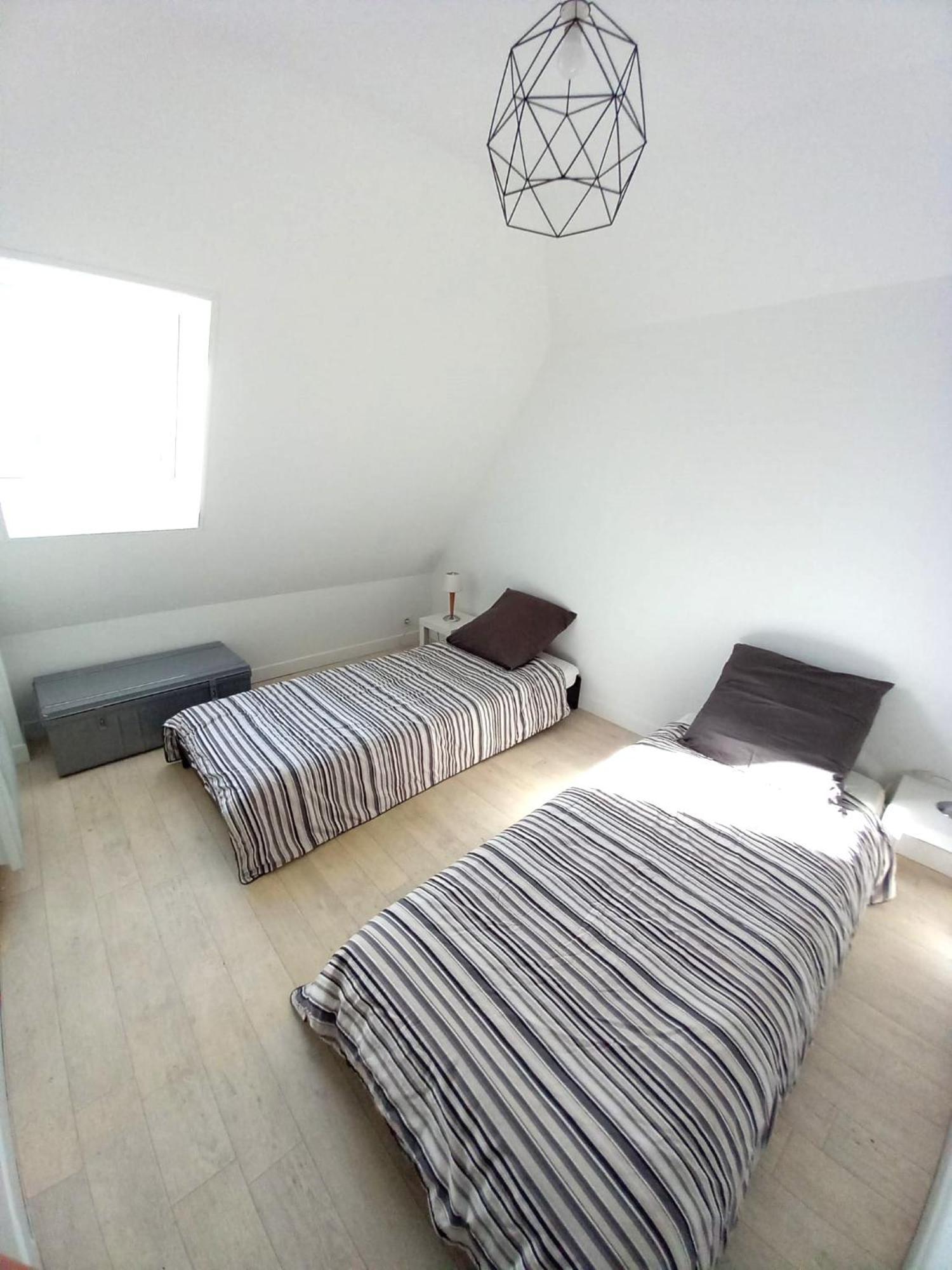 St-Quentin-En-Yvelines Plusieurs Appartements Avec Parking Trappes Bilik gambar