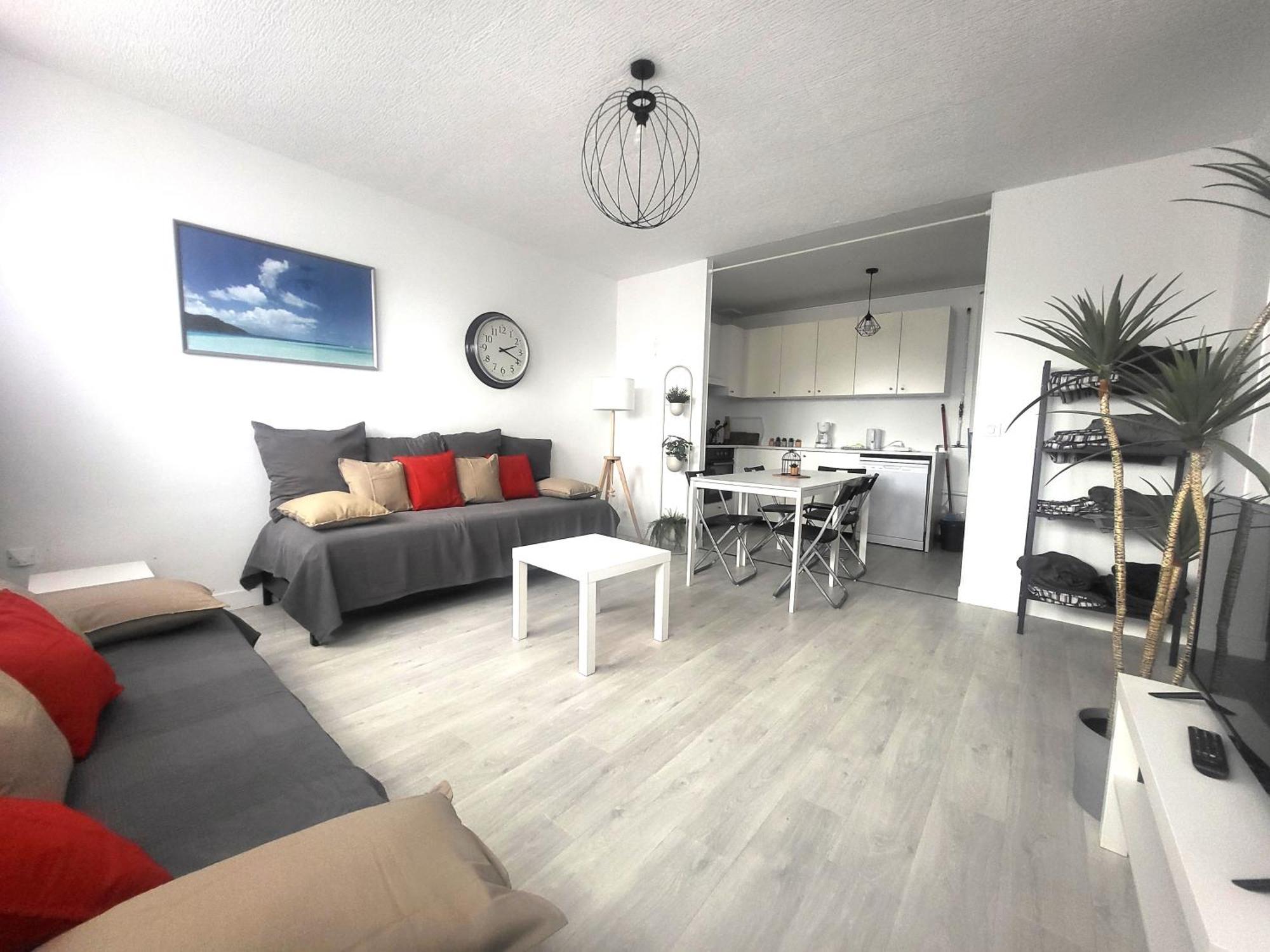 St-Quentin-En-Yvelines Plusieurs Appartements Avec Parking Trappes Bilik gambar